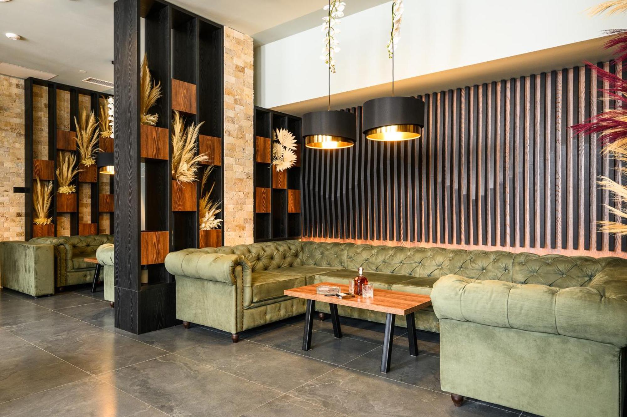 威灵戈拉德大酒店 韦林格勒 外观 照片 Interior of the hotel