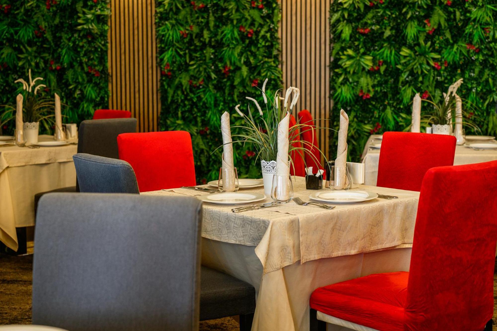 威灵戈拉德大酒店 韦林格勒 外观 照片 Restaurant interior